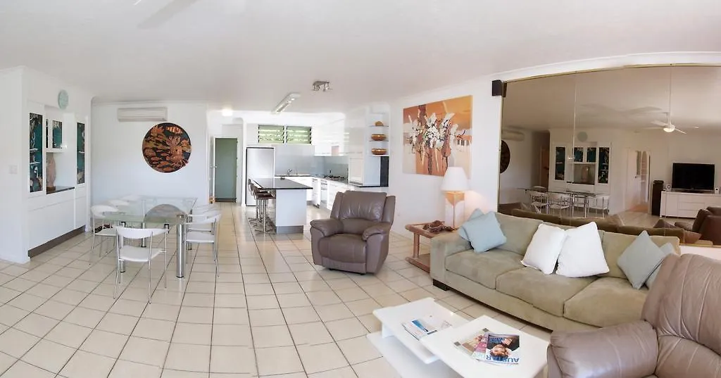 Poinciana 112 Apartment Hamilton Island